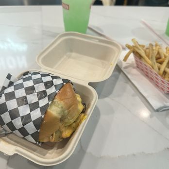 Marathon Burger - Burgers Near Me - Los Angeles, California Marathon Burger - Burgers Near Me - Los Angeles, California