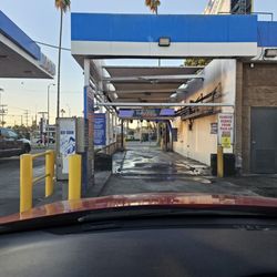 Gus's Mobil Auto Service - Touchless car wash 2023