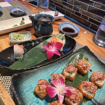 Sushi Chef - Toro Sushi Roll - Sushi Bars Near Me - San Francisco, California Sushi Chef - Toro Sushi Roll - Sushi Bars Near Me - San Francisco, California
