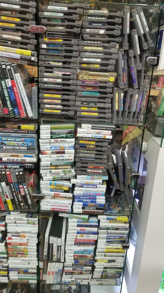 SALEM FLEA MARKET 27 Photos & 27 Reviews 20 Hampshire Rd, Salem