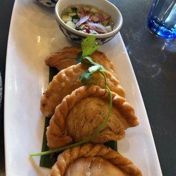 Pineapple Thai - Thai Near Me - Cupertino, California