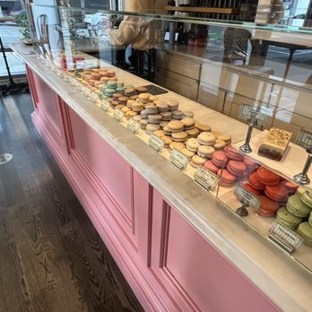 Lady Yum - Denny Triangle - Macarons Near Me - Seattle, Washington Lady Yum - Denny Triangle - Macarons Near Me - Seattle, Washington