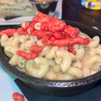 Handsome Hog - Mac N Cheese - Southern Near Me - St Paul, Minnesota Handsome Hog - Mac N Cheese - Southern Near Me - St Paul, Minnesota