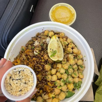 Made Foods - Cauliflower bowl - Food Delivery Services Near Me Made Foods - Cauliflower bowl - Food Delivery Services Near Me