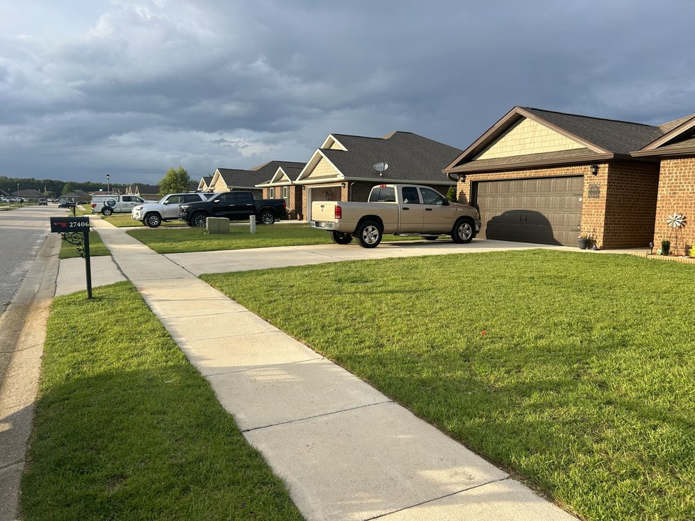 THE LAWN GUY Updated June 2024 Robertsdale, Alabama Lawn Services