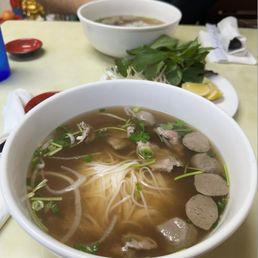Beef Balls & Steak Pho