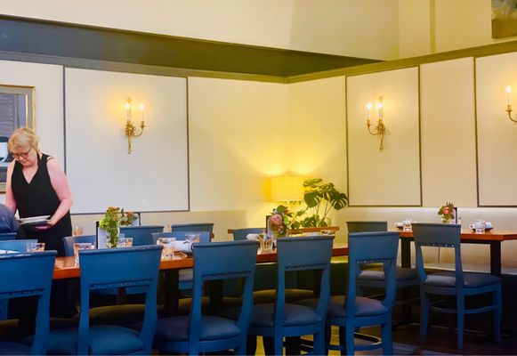 Broadway Grill by null