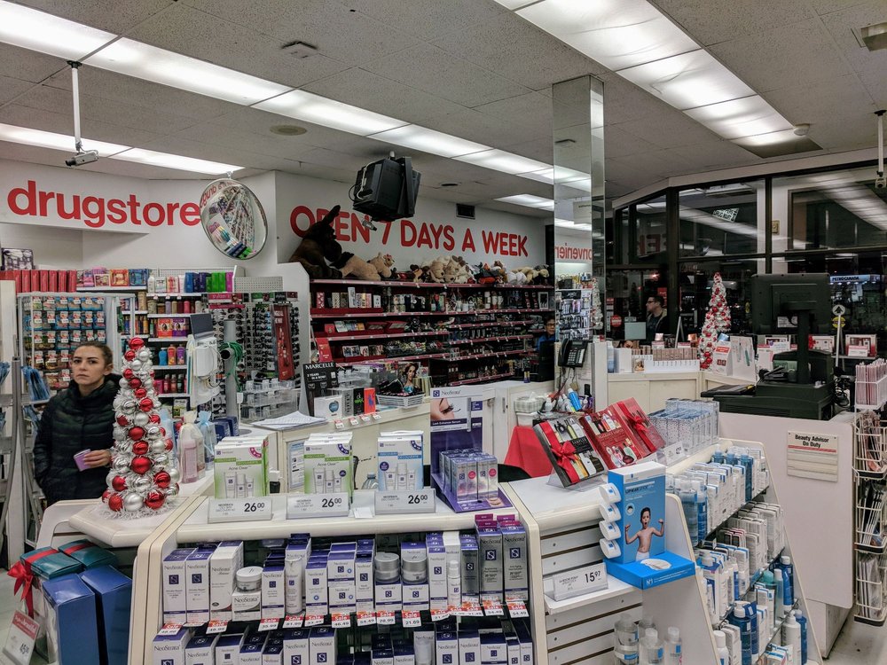 SHOPPERS DRUG MART Updated October 2024 11 Photos 598 Sheppard