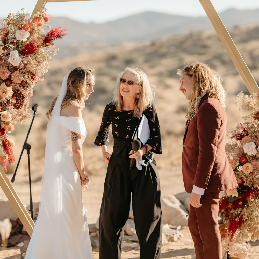 Start Planning Your Paris Vow Renewal – Package and Prices – Perfect Paris  Wedding, image size:1000x1000