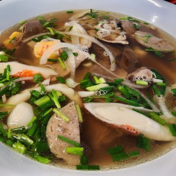 Paradise Restaurant - Vietnamese Near Me - Fresno, California