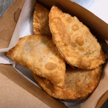 Doce Empanadas - Box of Beef Empanadas! So goood, honestly amazing - Empanadas Near Me - Carle Place, New York