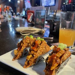 Orange Chicken Wonton Tacos