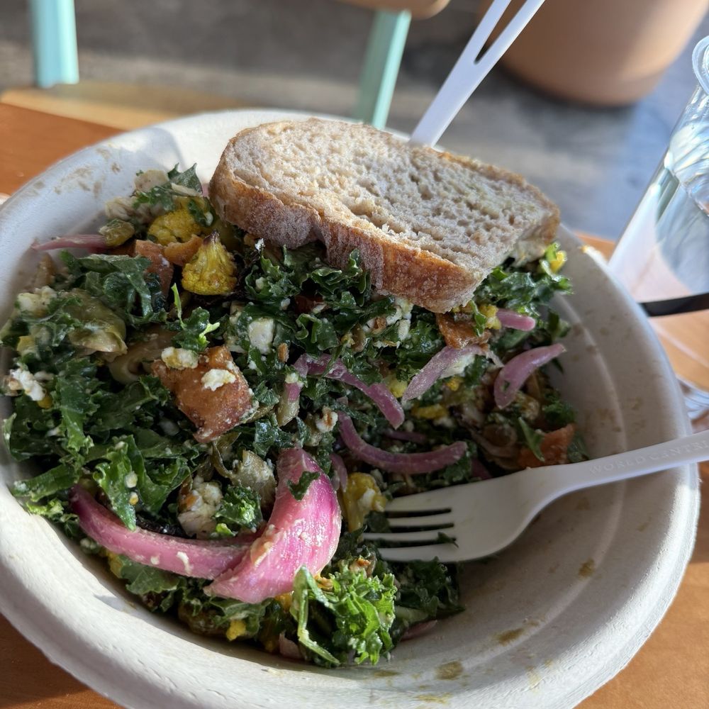 Leaf & Grain - MFH Veggie Boost 2.0 - Salad Near Me - Houston, Texas