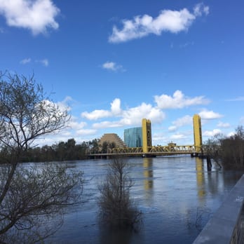 Tower Bridge - Landmarks & Historical Buildings Near Me - Sacramento, California