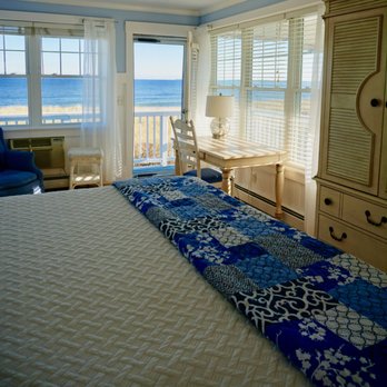 The Edgewater - Ocean Front 2nd Floor King - Hotels Near Me - Old Orchard Beach, Maine