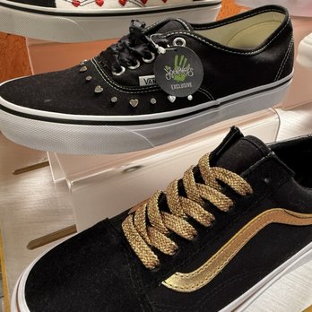 Vans - vanz - Shoe Stores Near Me - Concord, California