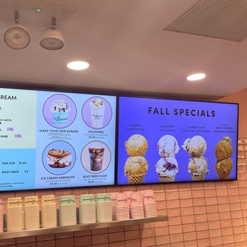 Van Leeuwen - vegan menu & seasonal flavors - Ice Cream & Frozen Yogurt Near Me - New York, New York Van Leeuwen - vegan menu & seasonal flavors - Ice Cream & Frozen Yogurt Near Me - New York, New York
