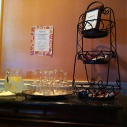 Glam Spa - water and snacks