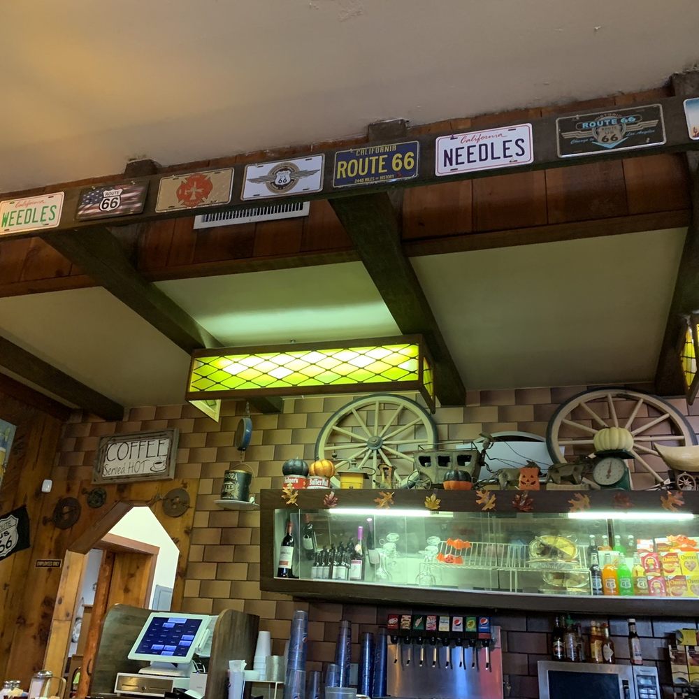 Wagon Wheel Restaurant - Browse the decor while you wait for the food! - American Near Me - Needles, California Wagon Wheel Restaurant - Browse the decor while you wait for the food! - American Near Me - Needles, California
