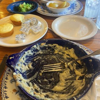 Cracker Barrel Old Country Store - Pot pie was on. The beginning plate was ok. Their food was just ok. - Breakfast & Brunch Near Me - West Monroe, Louisiana