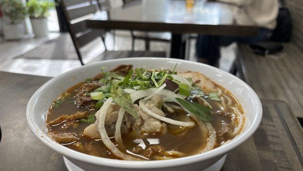 Huong Que Vietnamese Restaurant by null