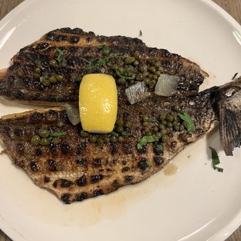 etta - Bucktown - Branzino - Pizza Near Me - Chicago, Illinois etta - Bucktown - Branzino - Pizza Near Me - Chicago, Illinois