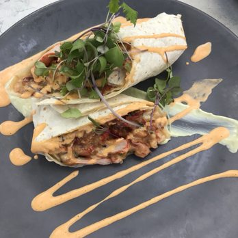 19 Raw - Lobster taco! - Seafood Near Me - Edgartown, Massachusetts 19 Raw - Lobster taco! - Seafood Near Me - Edgartown, Massachusetts