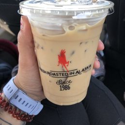 Iced vanilla latte 16oz Iced vanilla latte 16oz