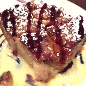 Redcoat Tavern - Raspberry Pecan Bread Pudding was delicious! - Bars Near Me - Royal Oak, Michigan