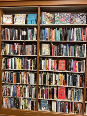 Friends Library Store