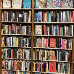 Friends Library Store - Fully stocked shelves