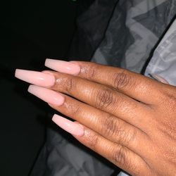 D'Nails & Spa