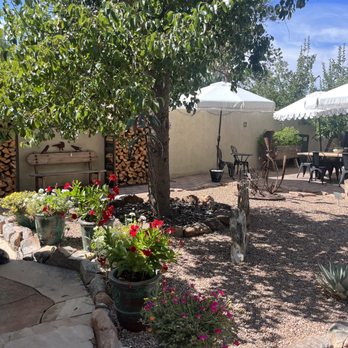 Ahmyo Wine Garden - Wine Bars Near Me - Santa Fe, New Mexico