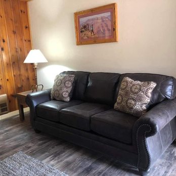 Reed's Motor Lodge - Our room - Hotels Near Me - Springerville, Arizona