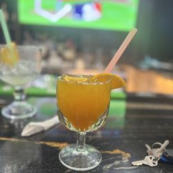 Mango margarita (size small) perfection!