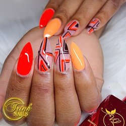 Luxury Nails & Spa