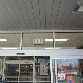 ALDI - the front entrance of a store - Grocery Near Me - Fergus Falls, Minnesota