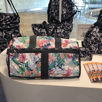LESPORTSAC - Updated August 2025 - 70 Photos & 14 Reviews