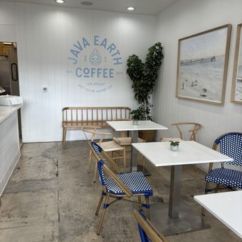 Java Earth Coffee La Jolla - Inside - Coffee & Tea Near Me - San Diego, California