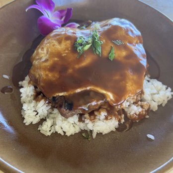 Castaway Cafe - Loco Moco - American Near Me - Lahaina, Hawaii