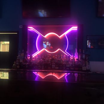 Voodoo Queen Daiquiri Dive - Cocktail Bars Near Me - Houston, Texas