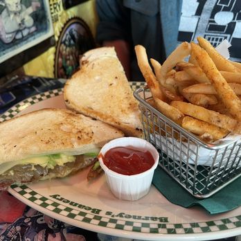 Barneys Beanery - Turkey melt (not what we ordered) - Sandwiches Near Me - Pasadena, California