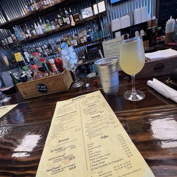 Huntley's Place - Breakfast & Brunch Near Me - Virginia Beach, Virginia Huntley's Place - Breakfast & Brunch Near Me - Virginia Beach, Virginia