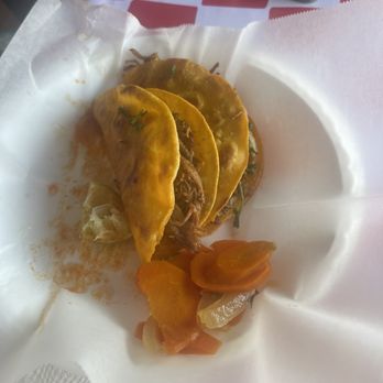 Birrieria El Toro Chido - Crunchy birria tacos - Tacos Near Me - Norwalk, California