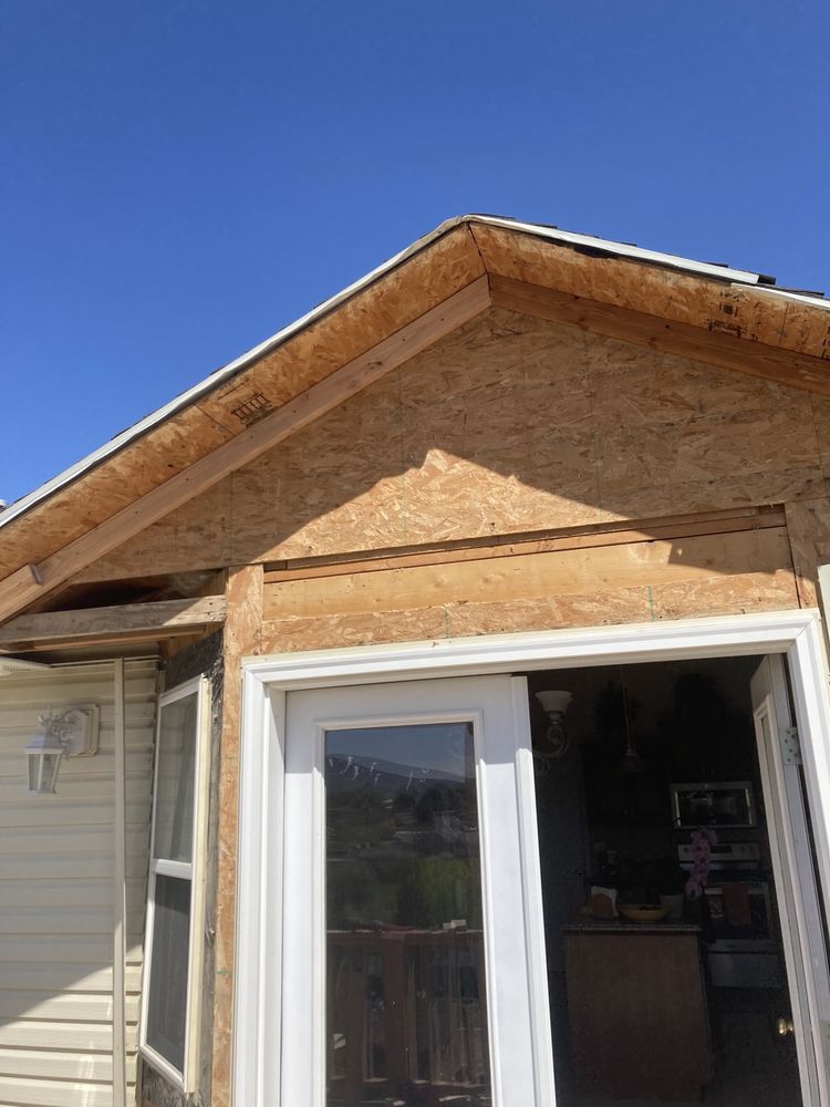 Slide of T and D Home Maintenance and Remodeling