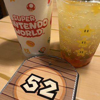 Toadstool Cafe - Fountain drink and lemon drink - Cafes Near Me - Universal City, California