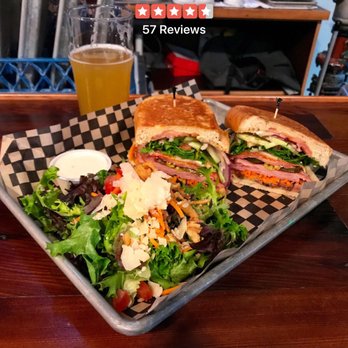 Peaks and Pints - Great sandwiches - Beer Bar Near Me - Tacoma, Washington