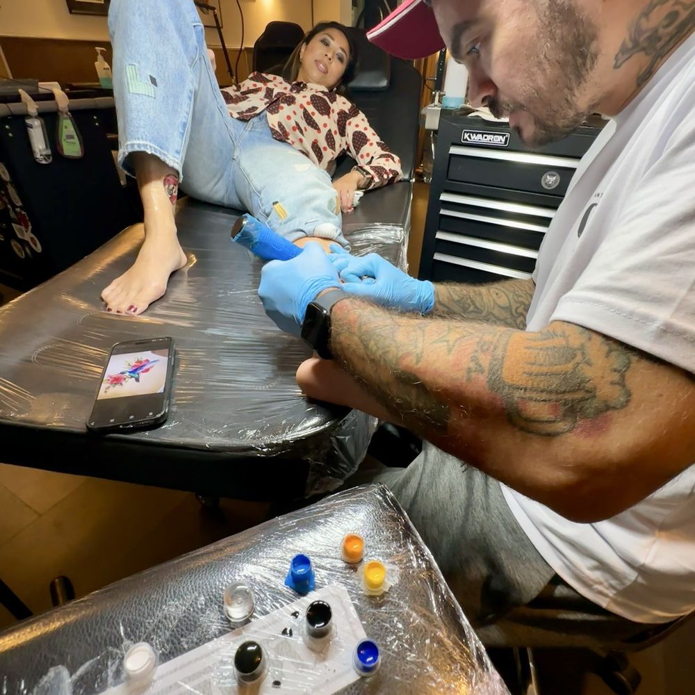 Eg gjorde en ting igjen 🫢 #norlibokhandel #tiktoknorge #booktoknorway |  TikTok, image size:1000x1000