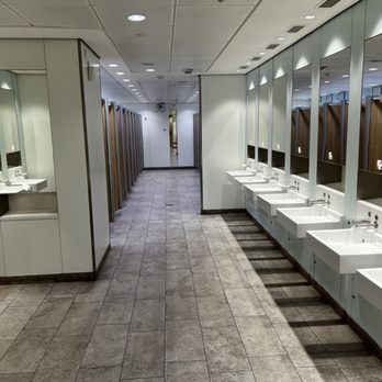 Heathrow Airport Terminal 5 - Restroom - Airport Terminals Near Me - Hounslow, XGL