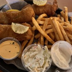 The Hambone - Fish and chips and spicy mango margarita